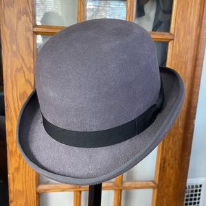 Grey derby hat